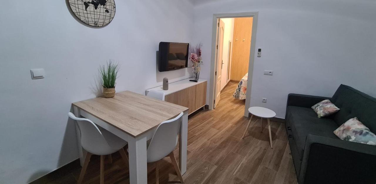 Apartamento Puente Triana Setenil De Las Bodegas Exteriér fotografie